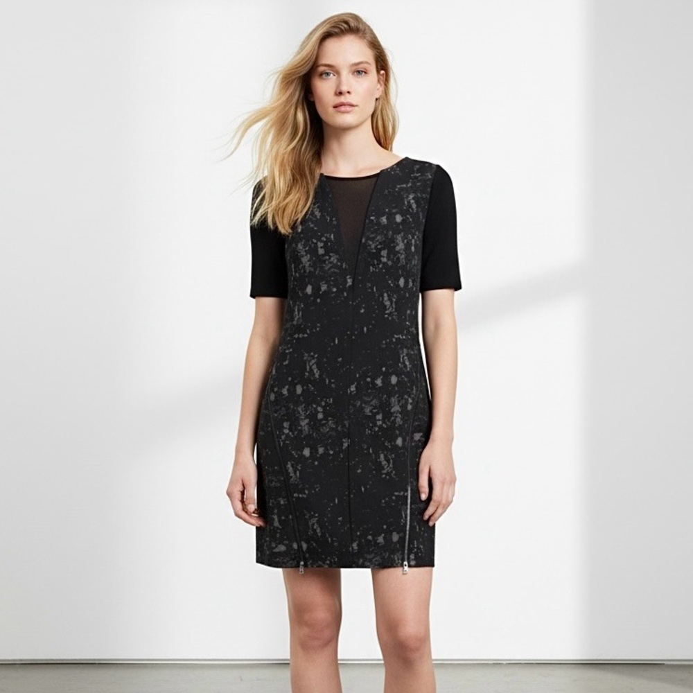 Elie Tahari Short Sleeve Side Zipper Black and Tan Midi Dress